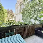 Paris Center Near Notre Dame 2 Bedrooms With Balcony